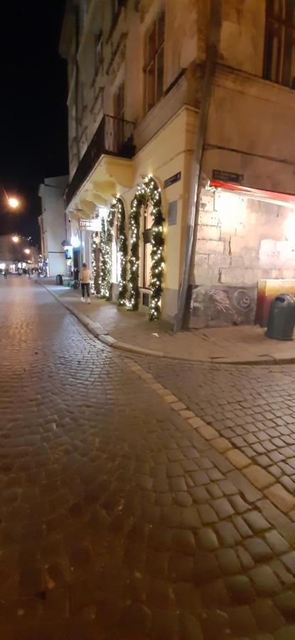 Апартаменти В Центрі Львова Exterior photo
